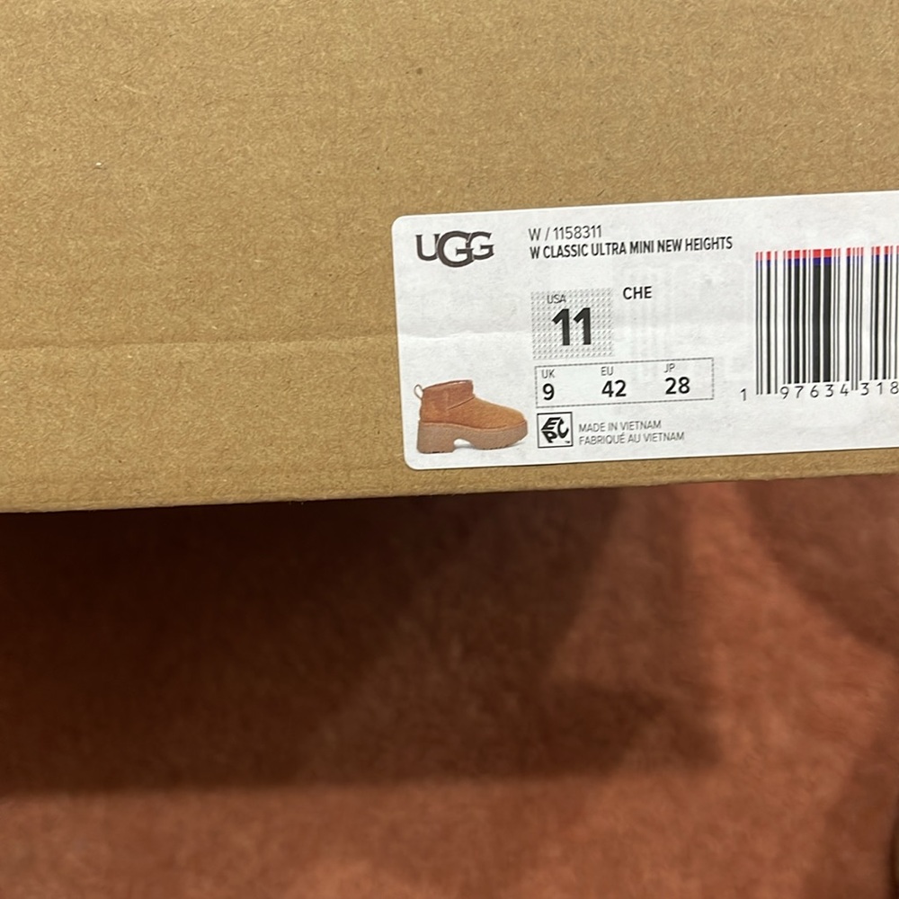 UGG Chestnut Suede Platform Ankle Boots - Picture 5 of 13